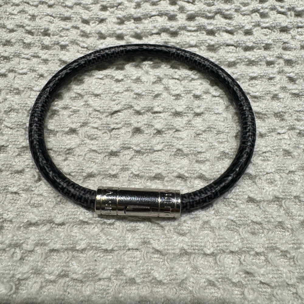 Louis Vuitton Keep It Bracelet